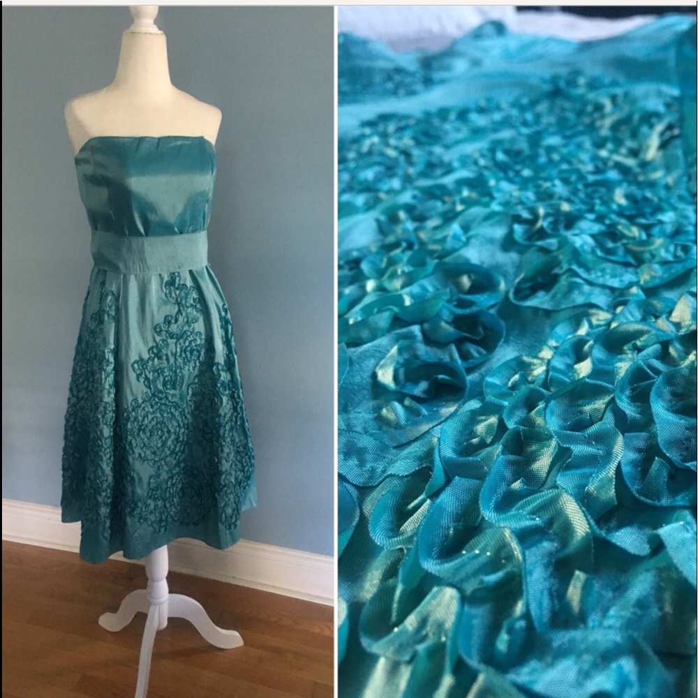 Beautiful blue dress re postmarked it was to small